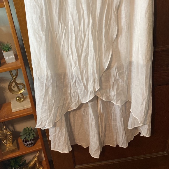 Brand new IZ Byer off white lace & linen hi-low dress with adjustable straps 😍 - Picture 8 of 12